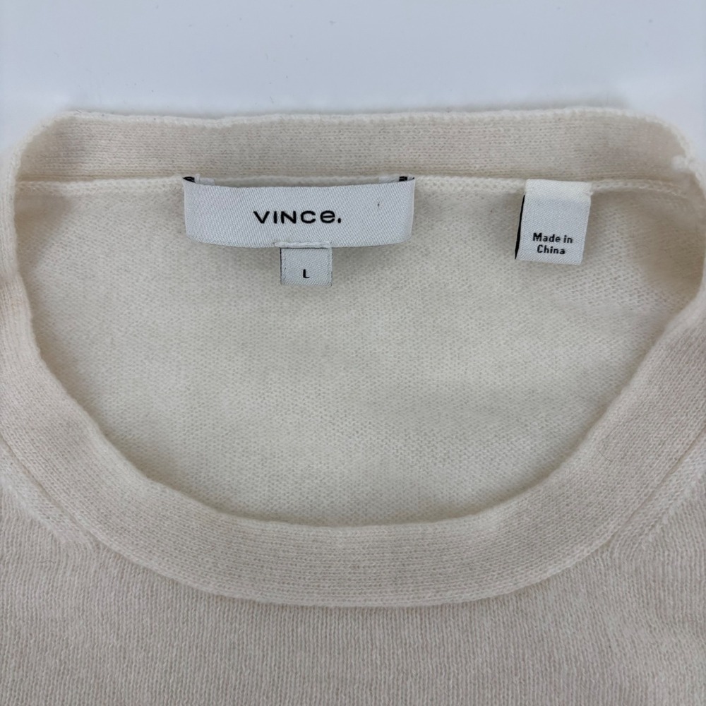 Vince Cashmere Crewneck Sweater Womens Large Cream Fair Rolled Hem Lightweight - Picture 2 of 9